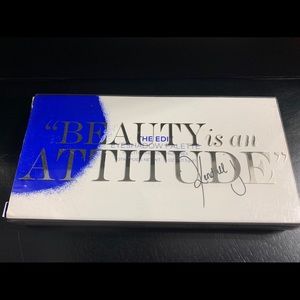 Estée Lauder Kendalll J Edit Eyeshadow Palette